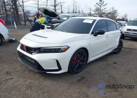 2024 Honda Civic Type R z USA, uszkodzony, nr VIN JHMFL5G44RX002795